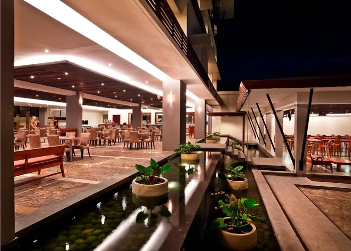 Hotel Sun Island &