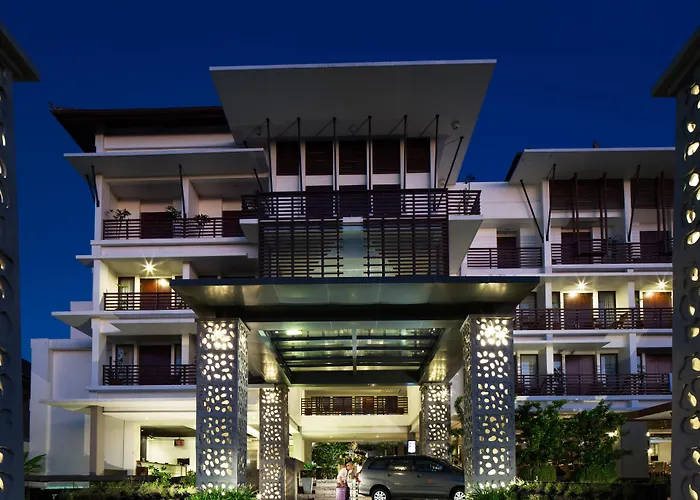 Hotel Sun Island &