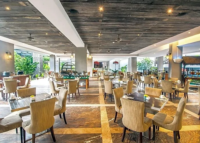 Hotel Sun Island &