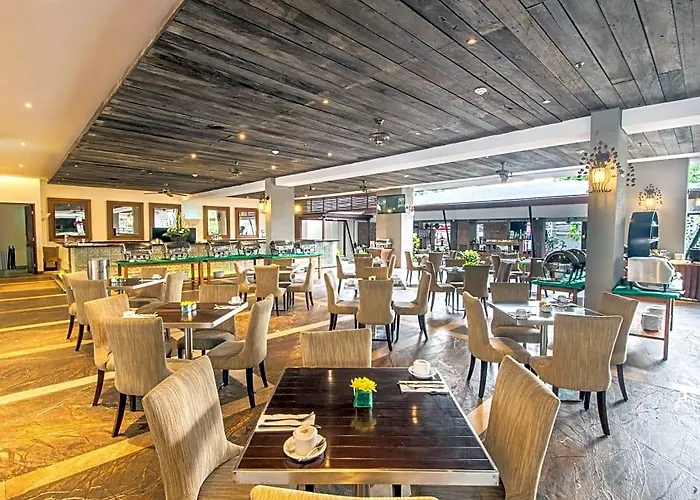 Sun Island & Hotel 4*