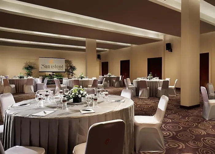 Sun Island & Hotel 4*